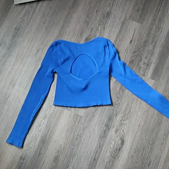 BCBGeneration Crop top - Picture 2 of 3